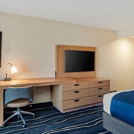 Best Western Plus Marina Gateway Hotel Нешънъл Сити Екстериор снимка